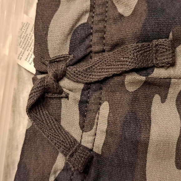 Child if Mine by Carters 18 months NEW - Picture 8 of 8